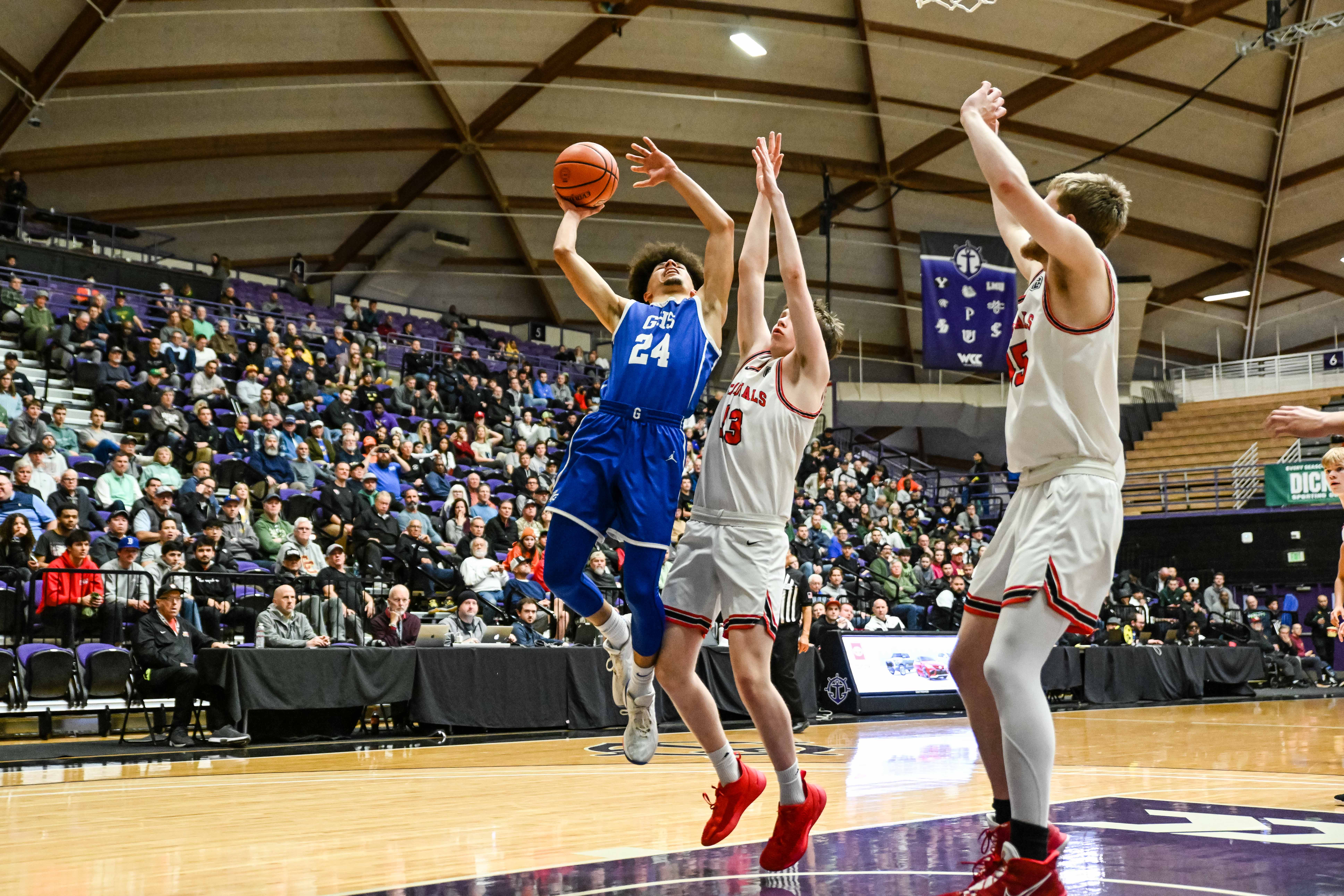 Lincoln Gresham 6A Oregon boys basketball quarterfinal Naji Saker -68